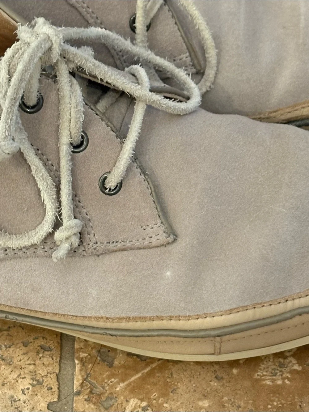 John Varvatos Men Light Gray Suede Redding Chukka Boots Size 8